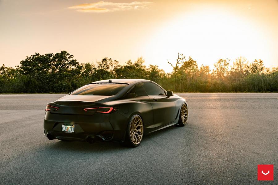  Infiniti Q60 on Vossen Wheels (HF-2) 2019 года  (фото 17 из 37)